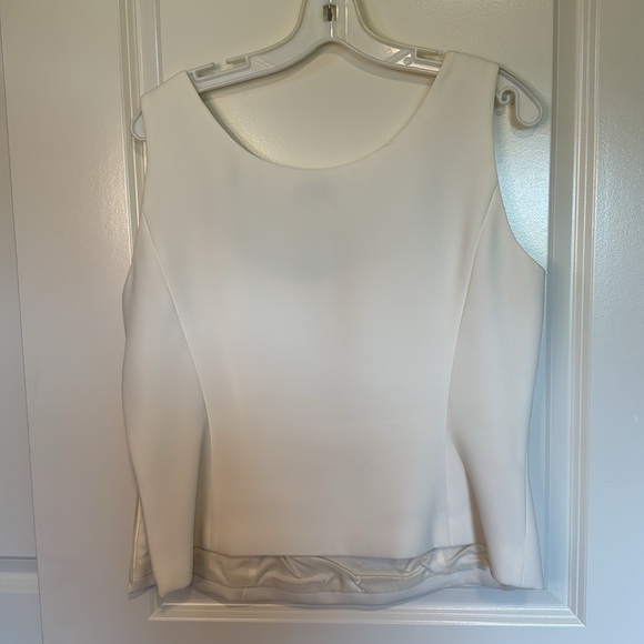 Tahari Arthur S Levine tank top blouse size 12 - Picture 4 of 9